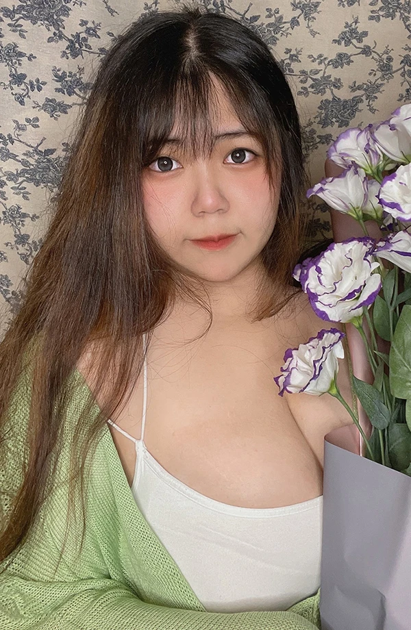 巨乳福利姬@鲜奶茶cherry_bear尺度视图合集2